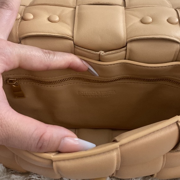 ✨Bottega Veneta cassette bag in the color Almond ✨ - Picture 7 of 7